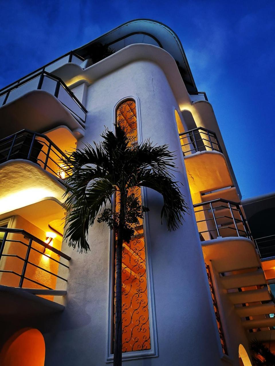 Hotel Blue Star Канкун Экстерьер фото