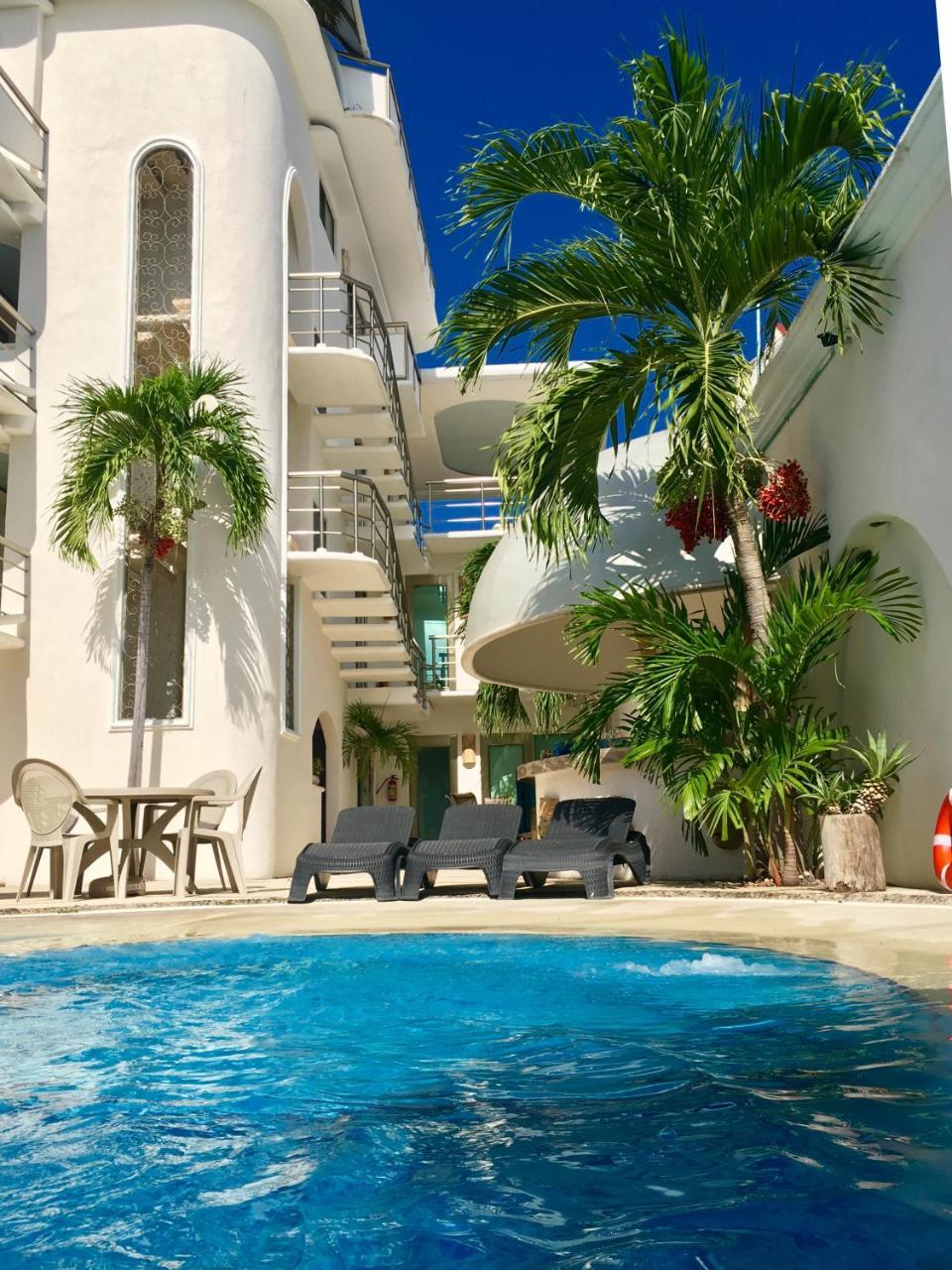 Hotel Blue Star Канкун Экстерьер фото